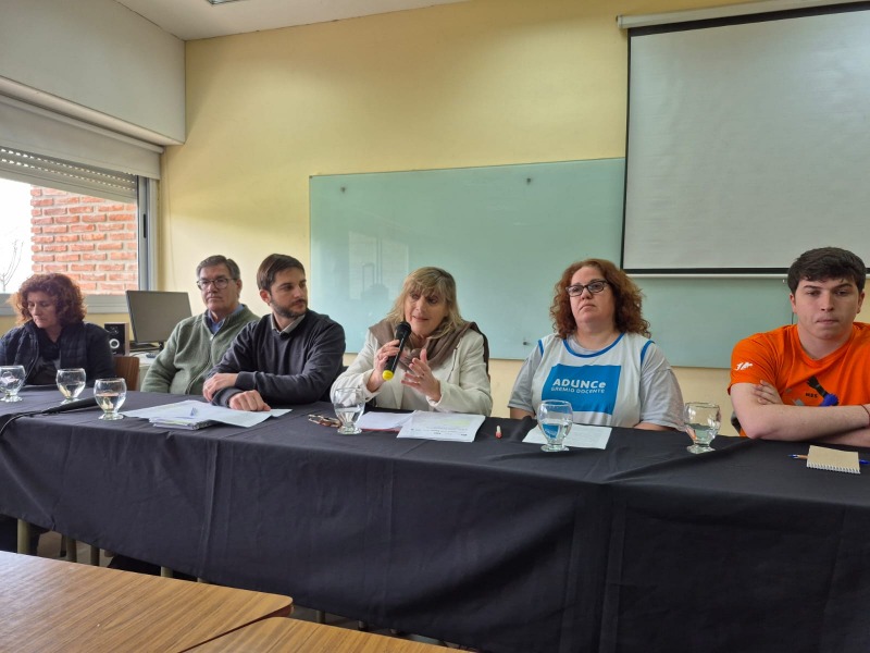 La universidad sale a las calles con una nueva marcha federal
